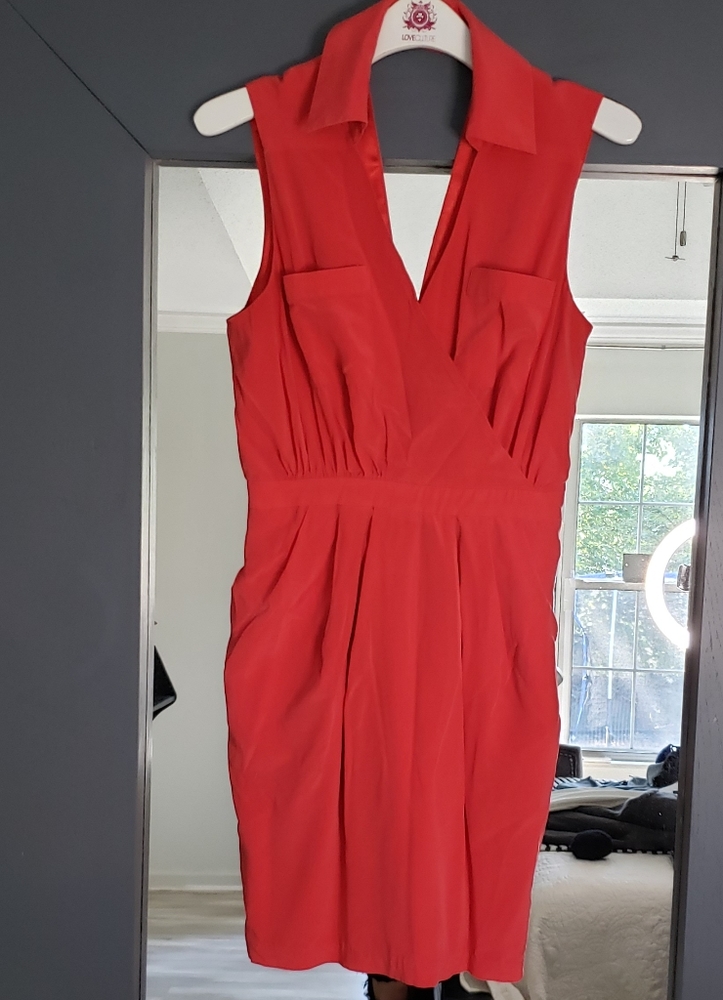 ⭐FLASH SALE⭐Bebe Coral Dress 👗